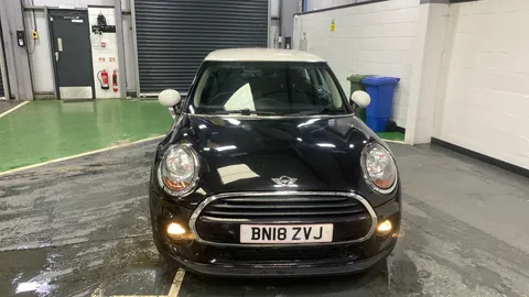 MINI HATCHBACK 1.5 Cooper