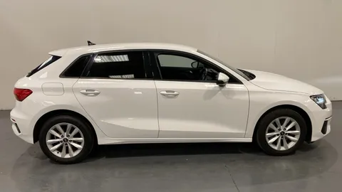 AUDI A3 30 TFSI Technik