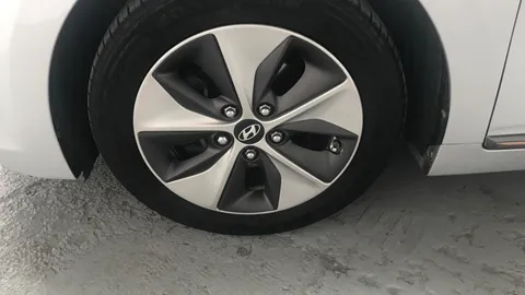 HYUNDAI IONIQ 88kW Electric Premium 28kWh Auto