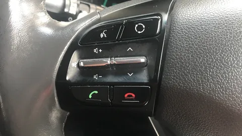 HYUNDAI IONIQ 88kW Electric Premium 28kWh Auto