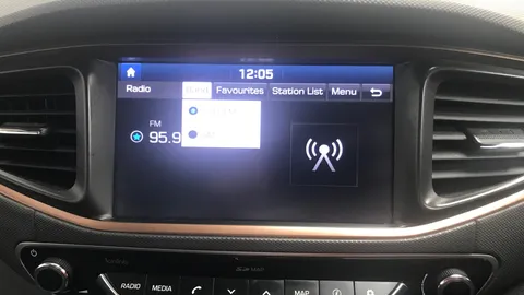 HYUNDAI IONIQ 88kW Electric Premium 28kWh Auto