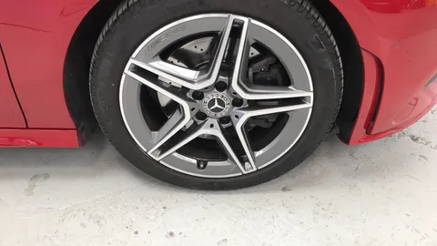 MERCEDES-BENZ CLA CLA 200 AMG Line Tip Auto