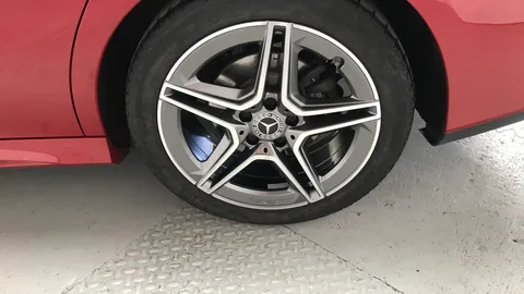 MERCEDES-BENZ CLA CLA 200 AMG Line Tip Auto