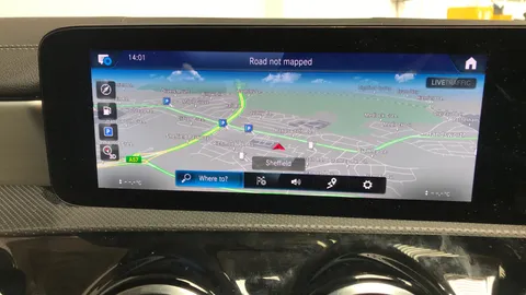 MERCEDES-BENZ CLA CLA 200 AMG Line Tip Auto