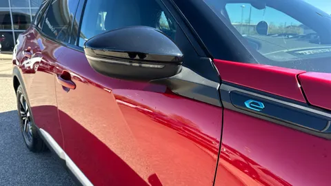 PEUGEOT 2008 100kW GT 50kWh Auto