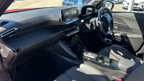 PEUGEOT 2008 100kW GT 50kWh Auto