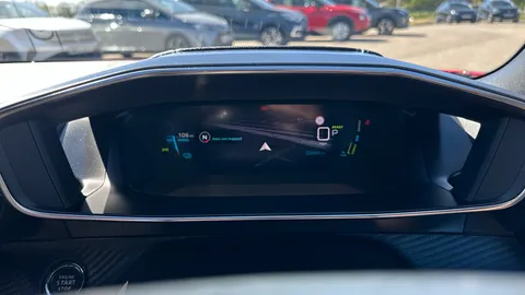 PEUGEOT 2008 100kW GT 50kWh Auto