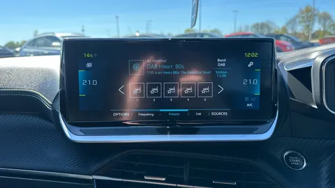 PEUGEOT 2008 100kW GT 50kWh Auto