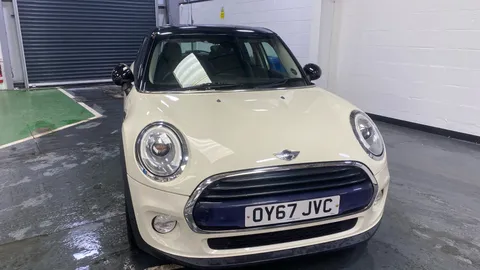 MINI HATCHBACK 1.5 Cooper