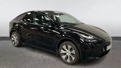 TESLA MODEL Y RWD Auto