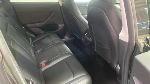 TESLA MODEL Y Long Range AWD Auto