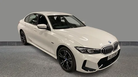 BMW 3 SERIES 330e M Sport Step Auto