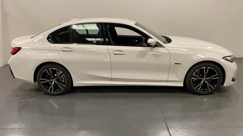 BMW 3 SERIES 330e M Sport Step Auto