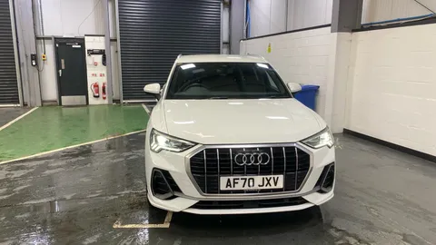 AUDI Q3 35 TFSI S Line S Tronic