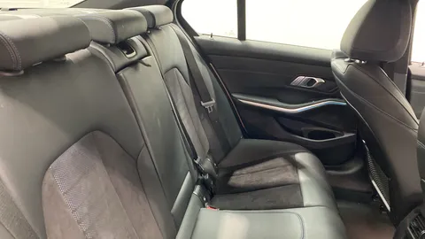 BMW 3 SERIES 330e M Sport Step Auto