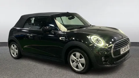 MINI CONVERTIBLE 1.5 Cooper Classic II Auto [Nav Pack]