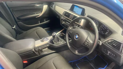BMW 1 SERIES 118i [1.5] SE [Nav/Servotronic]