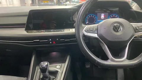 VOLKSWAGEN GOLF 1.5 TSI 150 Style