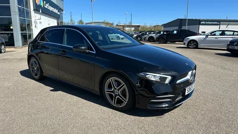 MERCEDES-BENZ A CLASS A180 AMG Line Executive