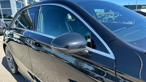 MERCEDES-BENZ A CLASS A180 AMG Line Executive