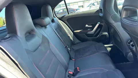 MERCEDES-BENZ A CLASS A180 AMG Line Executive