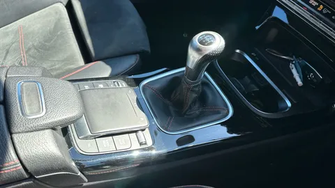 MERCEDES-BENZ A CLASS A180 AMG Line Executive