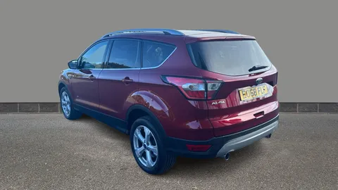 FORD KUGA 2.0 TDCi 180 Titanium X Auto