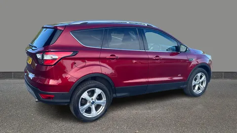 FORD KUGA 2.0 TDCi 180 Titanium X Auto