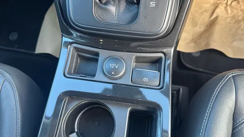 FORD KUGA 2.0 TDCi 180 Titanium X Auto