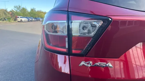 FORD KUGA 2.0 TDCi 180 Titanium X Auto