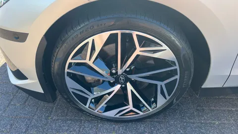 HYUNDAI IONIQ 6 168kW Ultimate 77kWh Auto