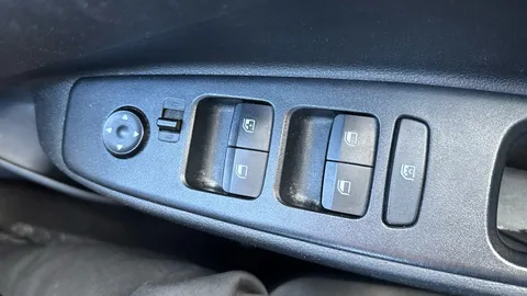 HYUNDAI I10 1.2 MPi SE Connect