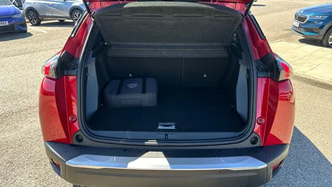 PEUGEOT 2008 100kW GT 50kWh Auto