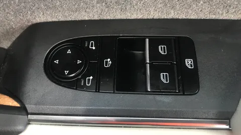 MAZDA MX-30 107kW Sport Lux 35.5kWh Auto