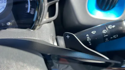 TOYOTA AYGO 1.0 VVT-i X-Trend x-shift