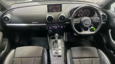AUDI A3 30 TDI 116 S Line S Tronic [Tech Pack]