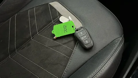 VAUXHALL MOKKA 100kW Ultimate 50kWh Auto