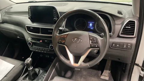 HYUNDAI TUCSON 1.6 CRDi 48V MHD SE Nav 2WD