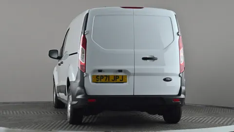 FORD TRANSIT CONNECT 1.5 EcoBlue 100ps Leader D/Cab Van