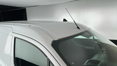 FORD TRANSIT CONNECT 1.5 EcoBlue 100ps Leader D/Cab Van