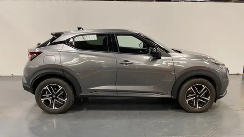 NISSAN JUKE 1.0 DiG-T N-Connecta