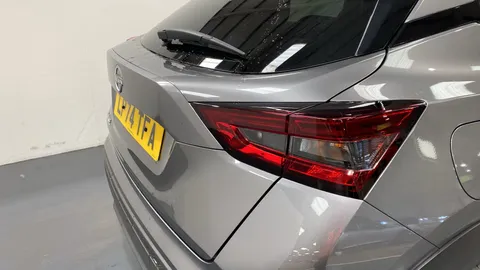 NISSAN JUKE 1.0 DiG-T N-Connecta