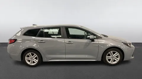 TOYOTA COROLLA 1.8 VVT-i Hybrid Icon Tech CVT