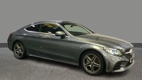 MERCEDES-BENZ C CLASS C200 AMG Line Premium 9G-Tronic