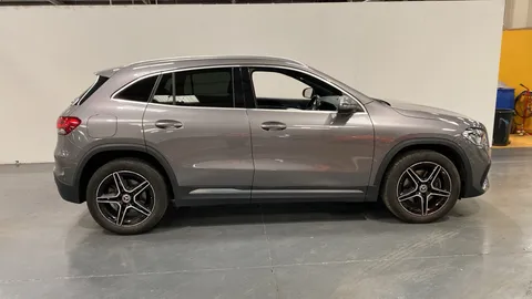 MERCEDES-BENZ GLA GLA 250e AMG Line Executive Auto