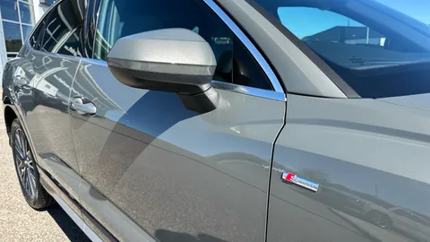 AUDI Q3 35 TFSI S Line S Tronic