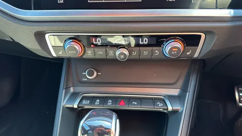 AUDI Q3 35 TFSI S Line S Tronic