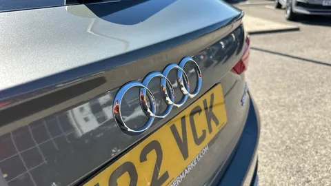 AUDI Q3 35 TFSI S Line S Tronic