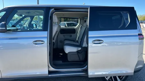 VOLKSWAGEN ID. BUZZ 150kW Style Pro 77kWh Auto