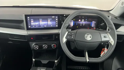 VAUXHALL FRONTERA 83kW Design 44kWh Auto